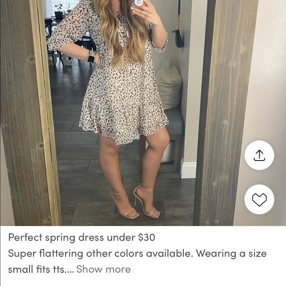 Pretty lightweight long sleeve cheetah print dress.